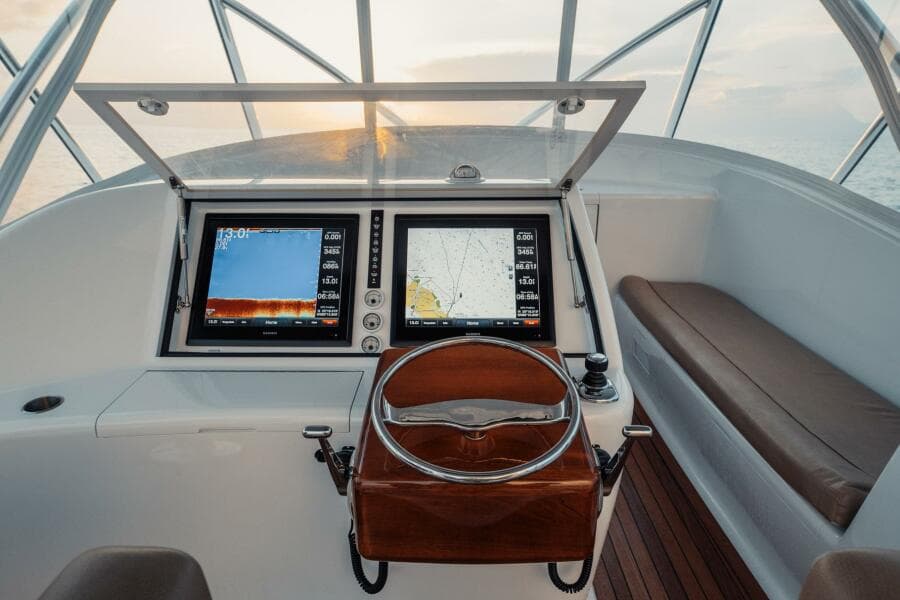 2016 F&S 40 Open Express