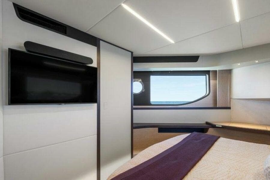 2026 Absolute 48 Coupe