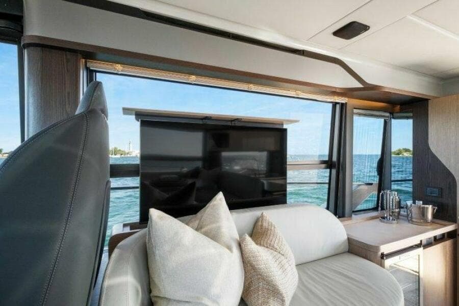 2026 Absolute 48 Coupe