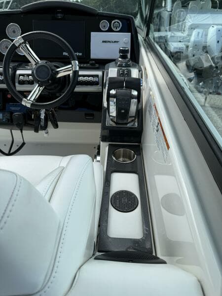 2021 Formula 350 Crossover Bowrider OB