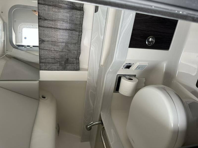 2021 Formula 350 Crossover Bowrider OB