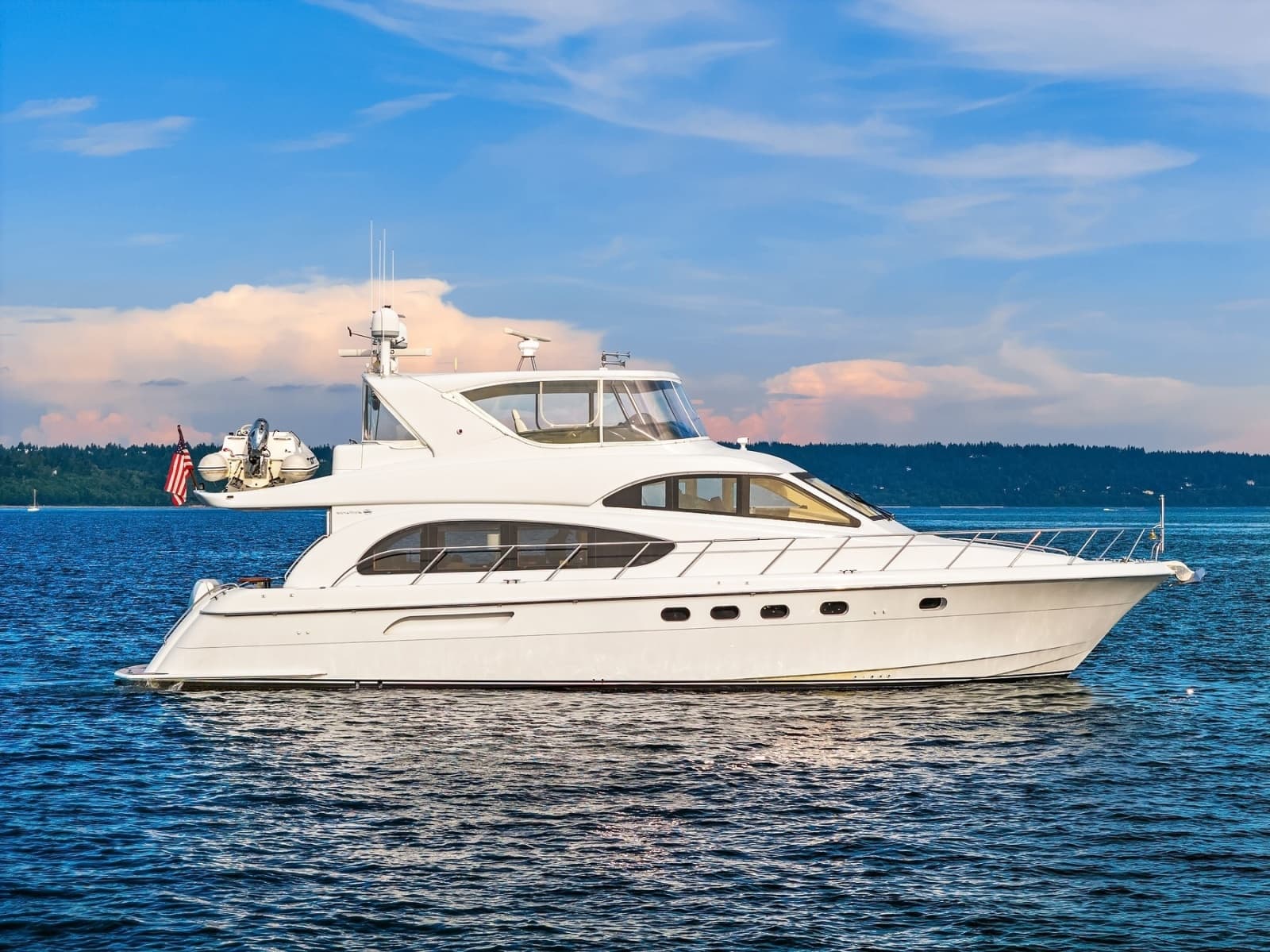 2001 Hatteras Cockpit Motoryacht - Photo 1