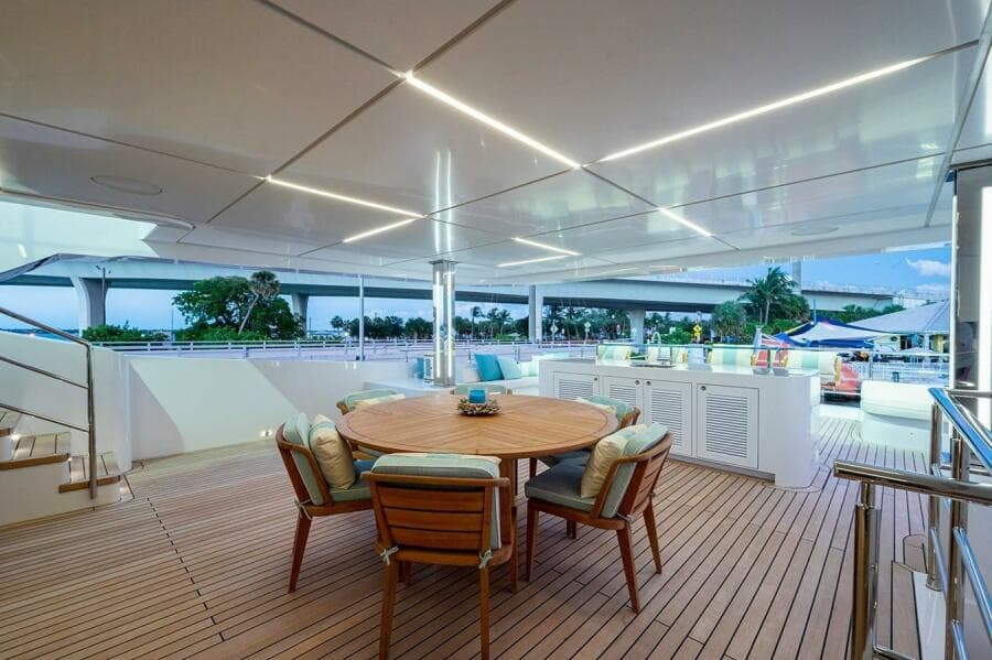 Luxurious 2020 Majesty 140 yacht deck with elegant seating and modern design.