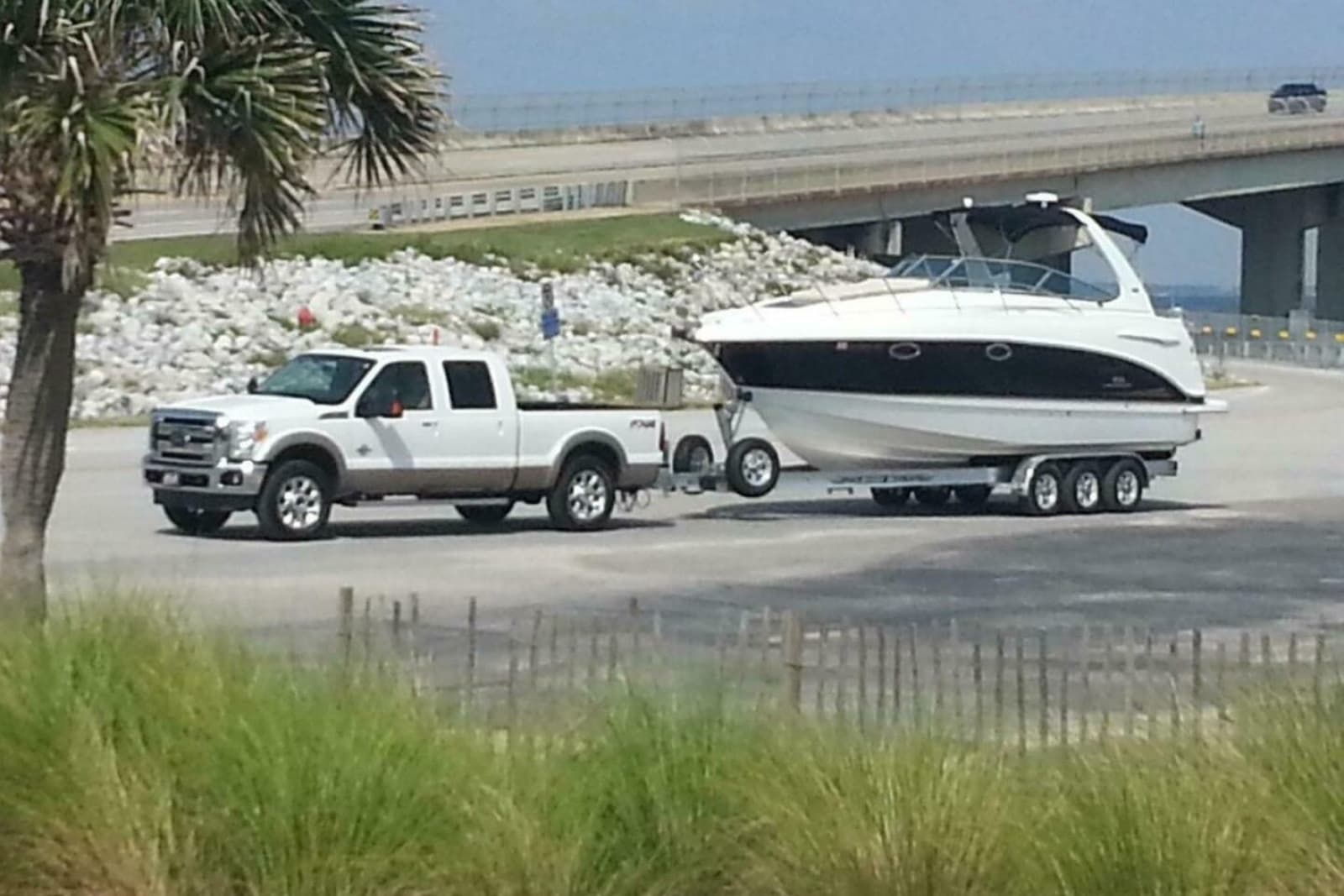 2006 Chaparral Signature 290 - Photo 2