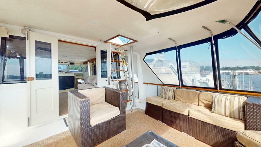 1974 Hatteras Motor Yacht