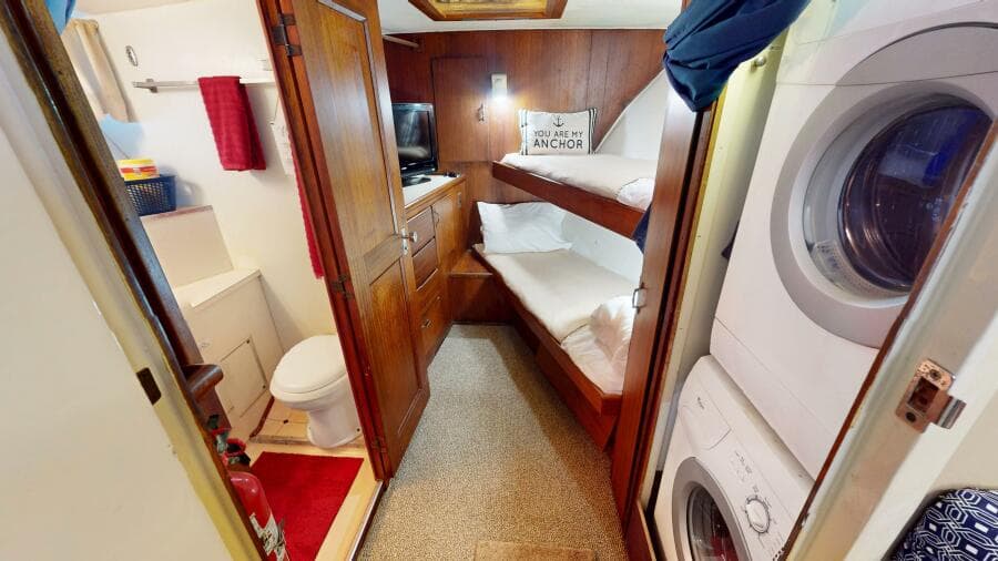 1974 Hatteras Motor Yacht