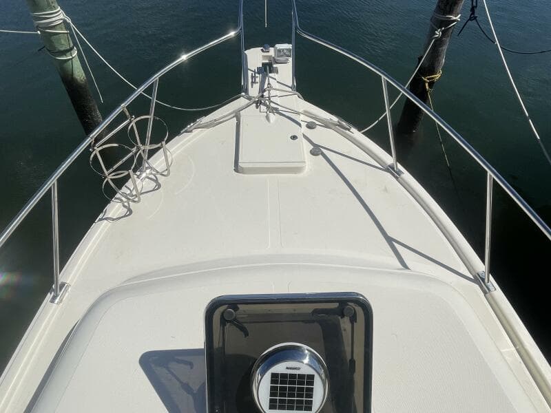 2005 Mainship 30 Pilot II
