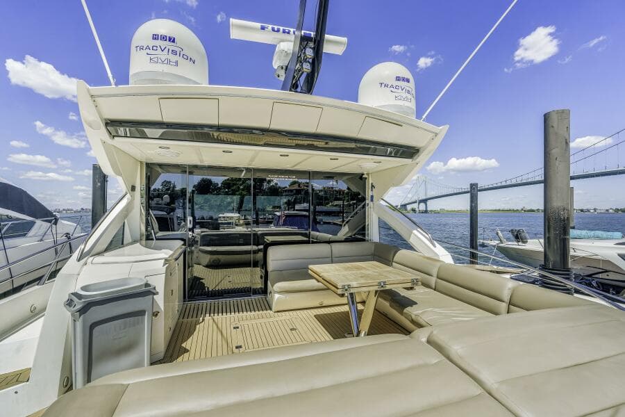 2014 Sunseeker Predator