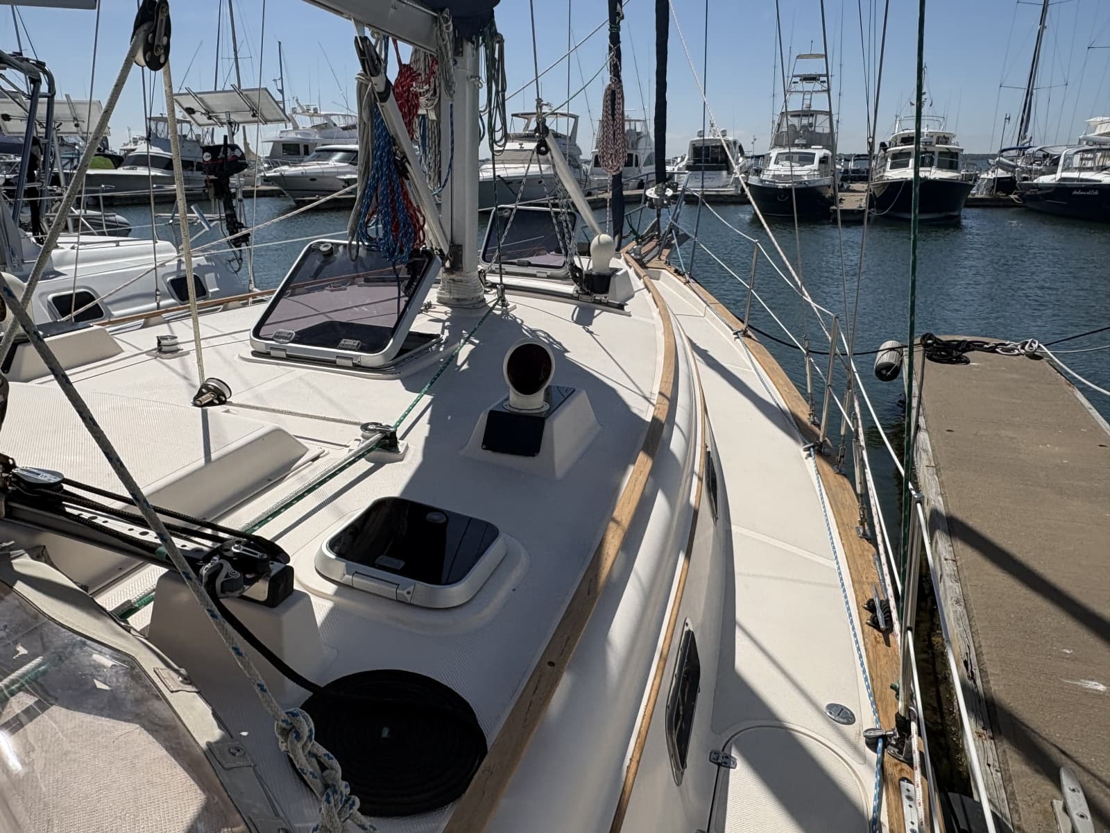 1995 Island Packet 40