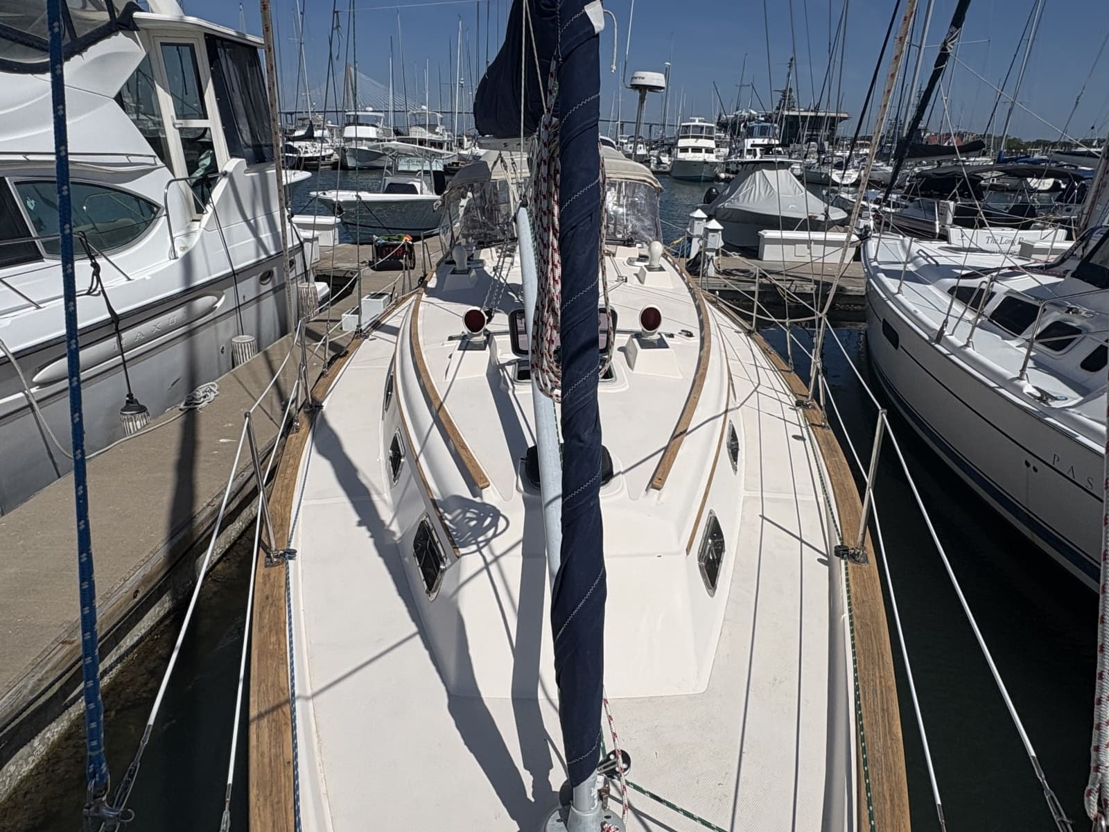 1995 Island Packet 40