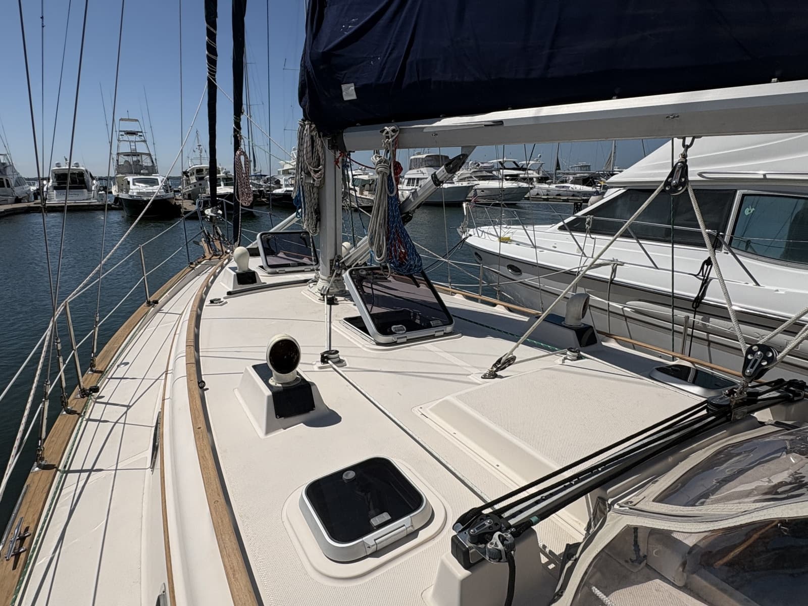 1995 Island Packet 40