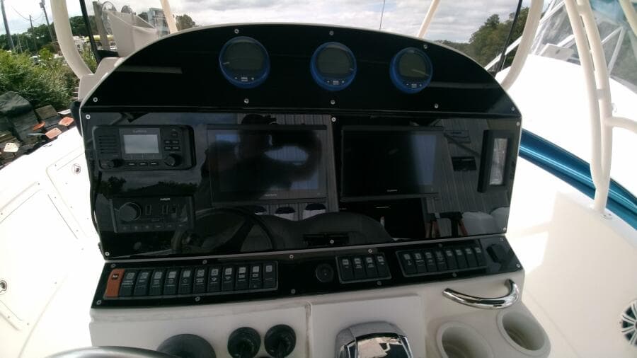 2006 Wellcraft 352 Sport