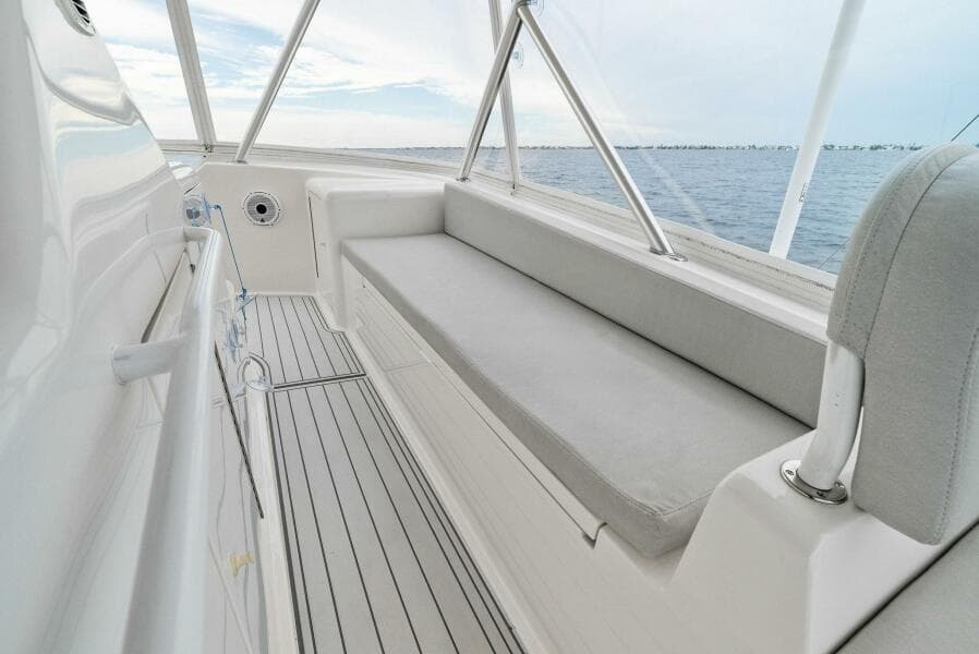 2006 Viking 61 Convertible KNOT ON CALL