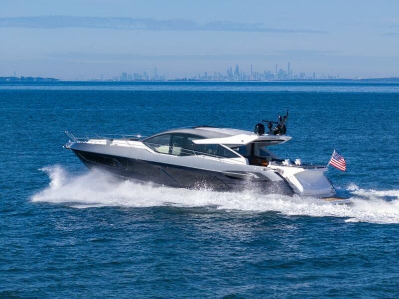 2020 Sunseeker Predator