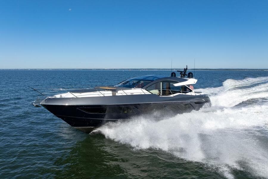 2020 Sunseeker Predator