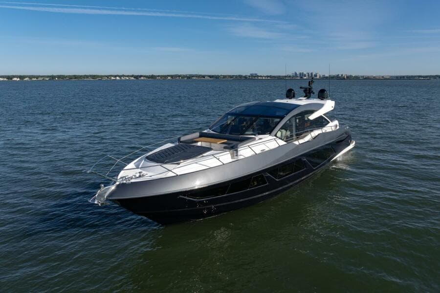 2020 Sunseeker Predator