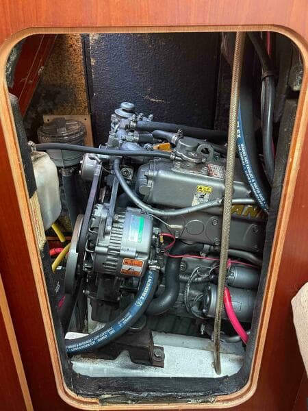 2004 Beneteau Oceanis 473