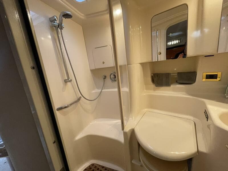 2000 Sea Ray 380 Sundancer