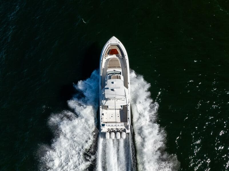 2021 Boston Whaler 420 Outrage