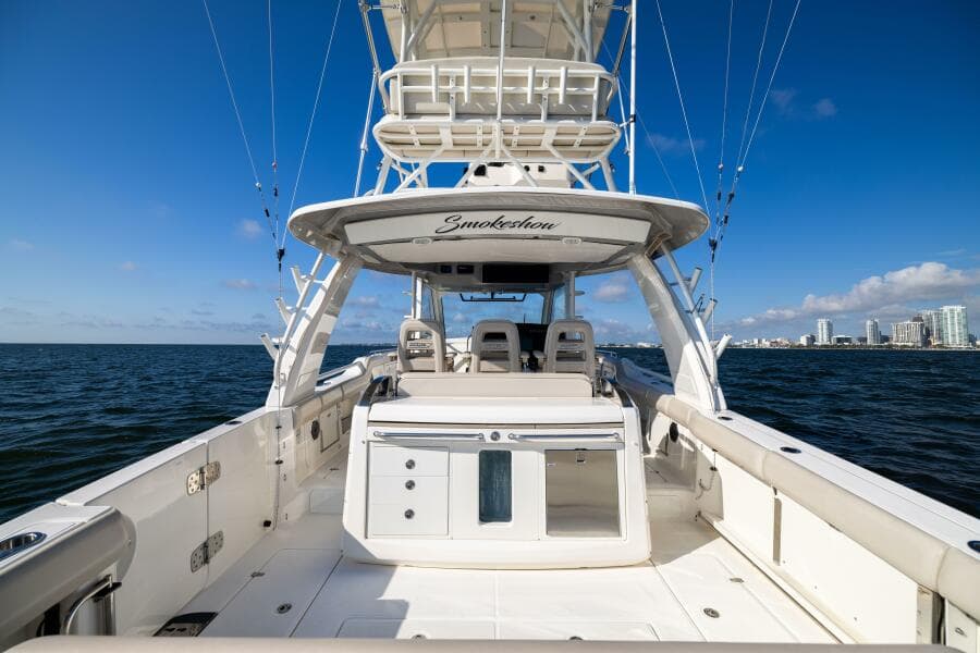2021 Boston Whaler 420 Outrage