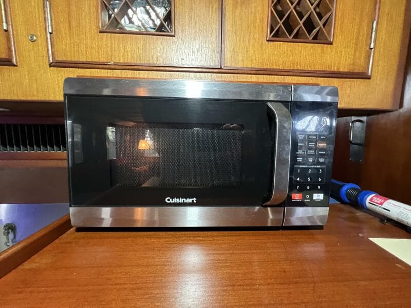 1981 Sea Ranger 45 Raised Pilot House