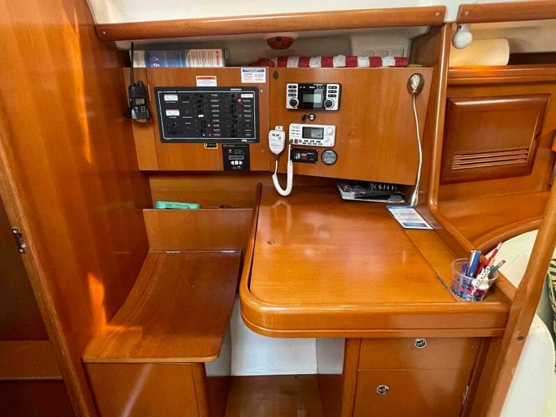 2006 Beneteau 393