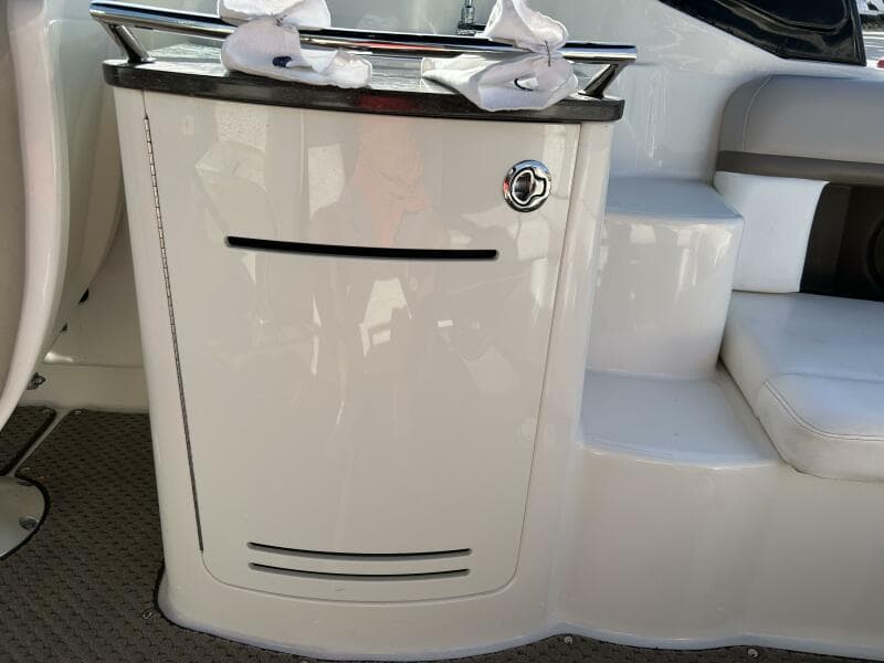 2013 Sea Ray 270 SLX