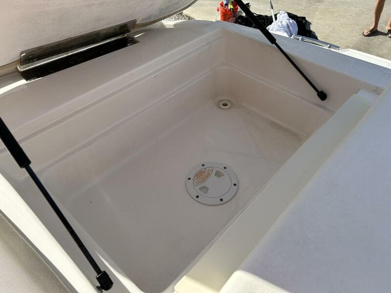 2013 Sea Ray 270 SLX