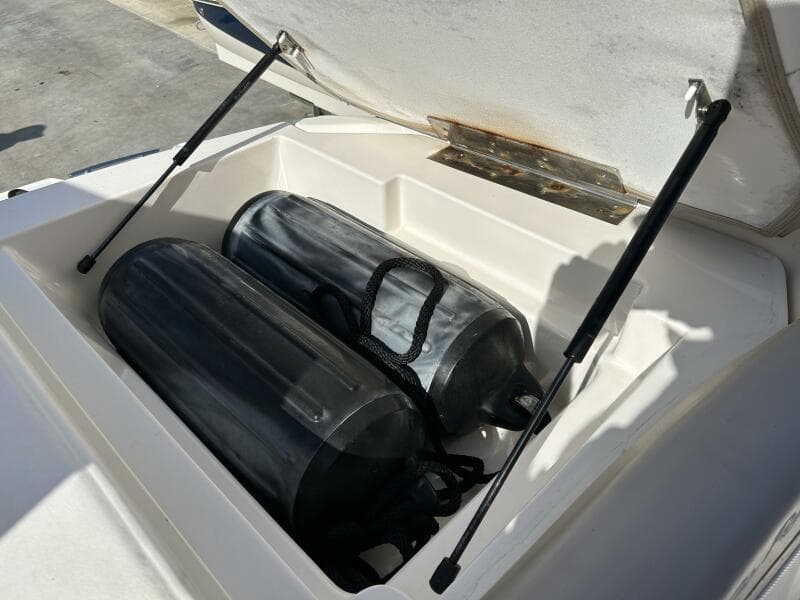 2013 Sea Ray 270 SLX