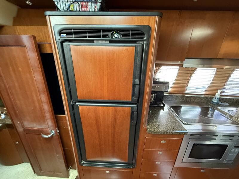 2006 Sea Ray 48 Sundancer
