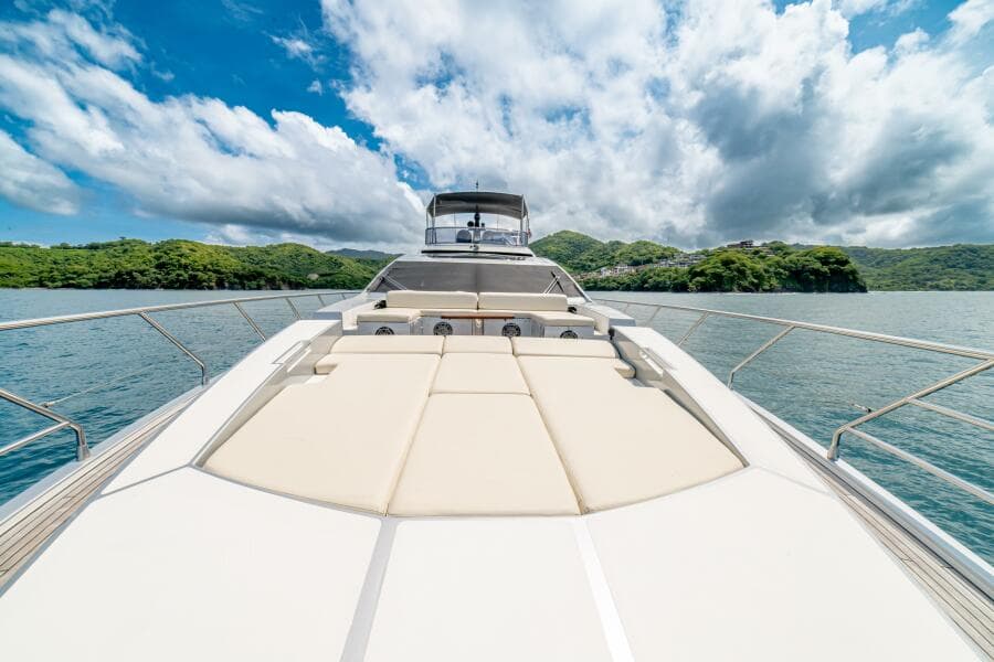 2017 Azimut 77 "Carpe Diem"