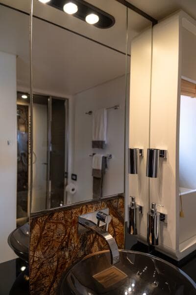 2017 Azimut 77 "Carpe Diem"