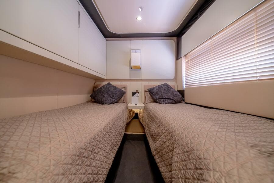 2017 Azimut 77 "Carpe Diem"