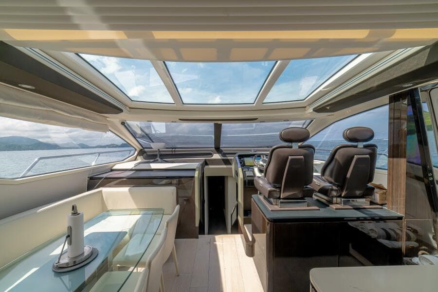 2017 Azimut 77 "Carpe Diem"