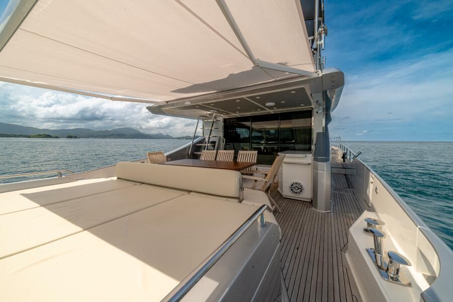 2017 Azimut 77 "Carpe Diem"