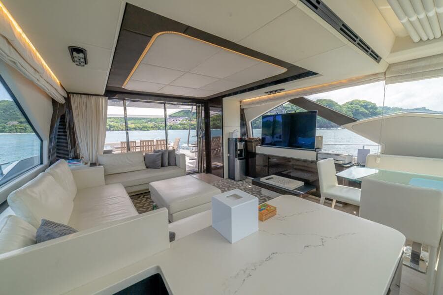 2017 Azimut 77 "Carpe Diem"