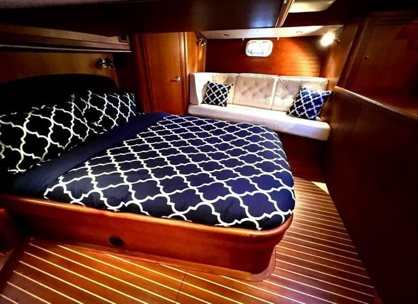 2000 Farr Pilothouse