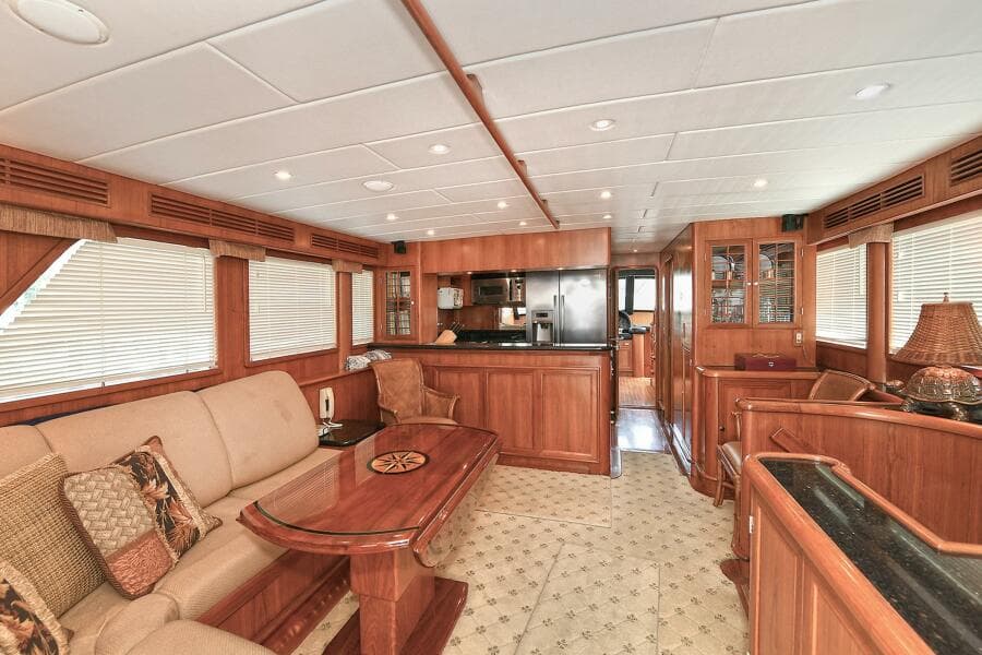 2002 Grand Alaskan Flushdeck