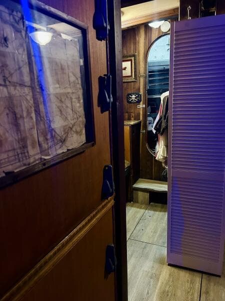 1977 Custom 80 Brigantine