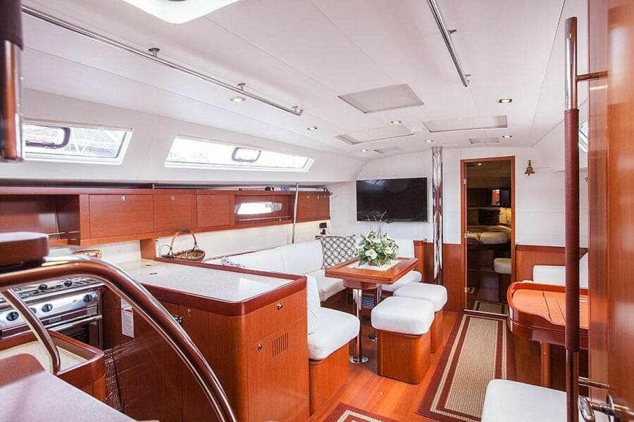 2013 Beneteau Oceanis