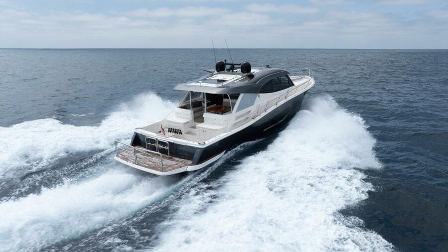 Riviera 645 SUV (HERMOSA)