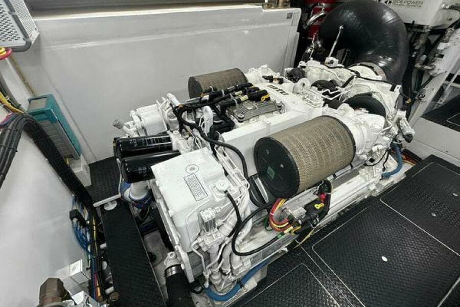 2019 Viking Motor Yacht