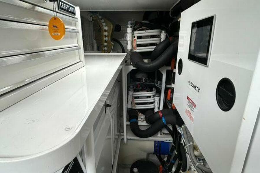 2019 Viking Motor Yacht