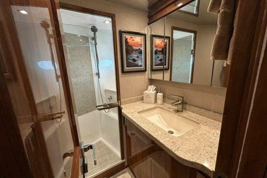 2019 Viking Motor Yacht