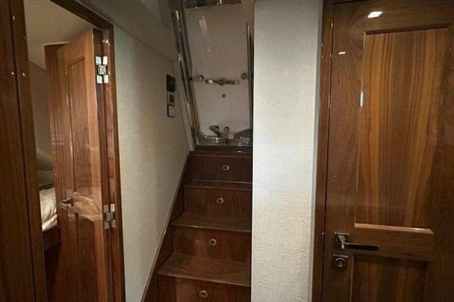 2019 Viking Motor Yacht