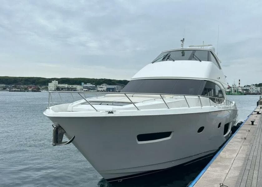 2019 Viking Motor Yacht
