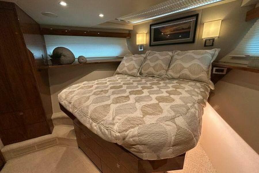 2019 Viking Motor Yacht