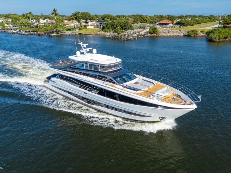 Princess Y95 JUST  PERFECT -Exterior