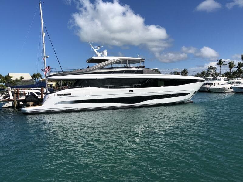 Princess Y95 JUST  PERFECT -Exterior