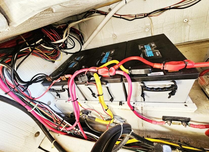 2010 Eastern Casco Bay 35 Flybridge